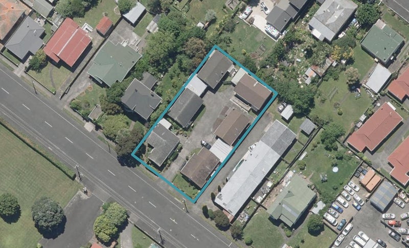 2/130 Bell Street, Whanganui, Whanganui - Carousel 1