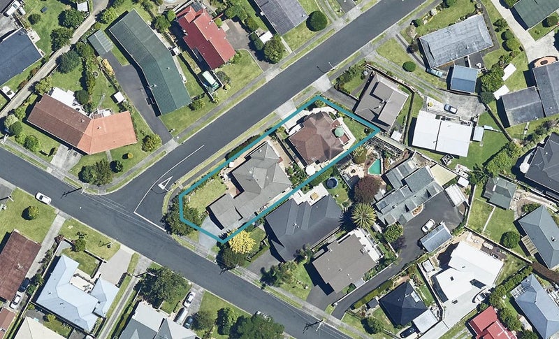 22 Mahoe Street, Matua, Tauranga - Carousel 1