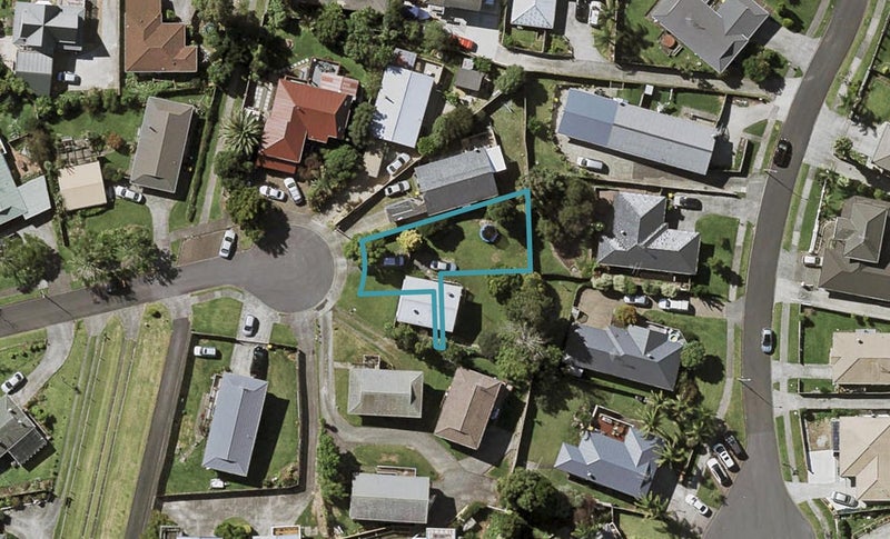 14 Mataura Place, Clover Park, Auckland - Carousel 1