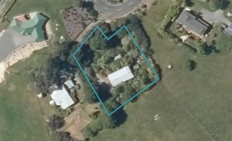 67 Valley View Road, Whangarei - Carousel 1
