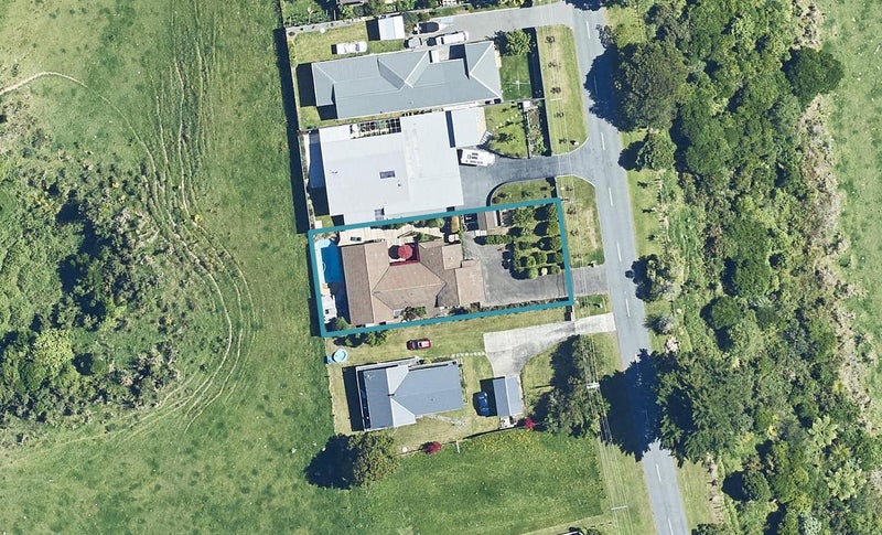 30 Arawa Avenue, Maketu, Te Puke - Carousel 1