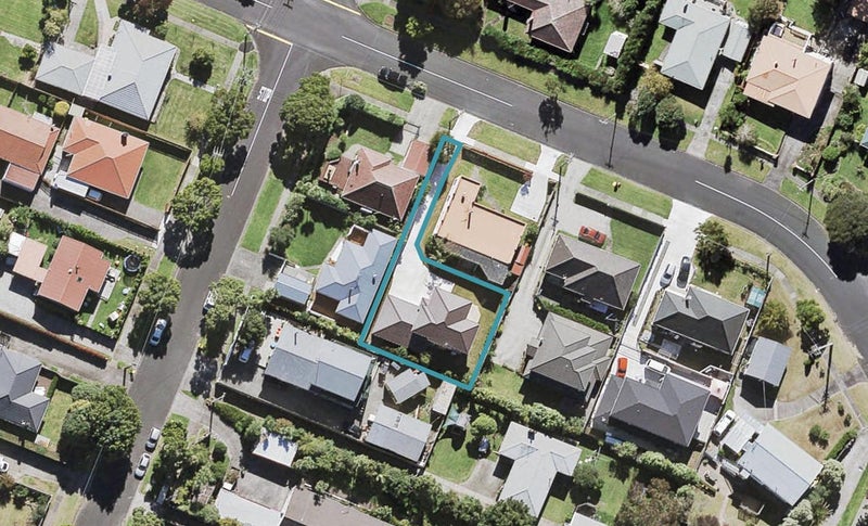 90A Nikau Street, New Lynn, Auckland - Carousel 1