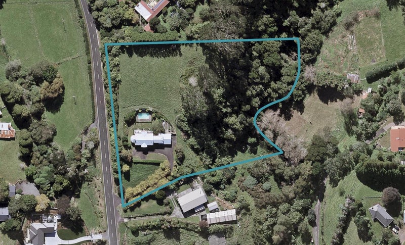 569 Carrington Road, Hurworth, New Plymouth - Carousel 1