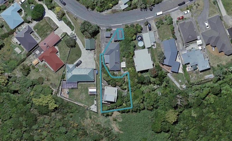 44A Miles Crescent, Newlands, Wellington - Carousel 1