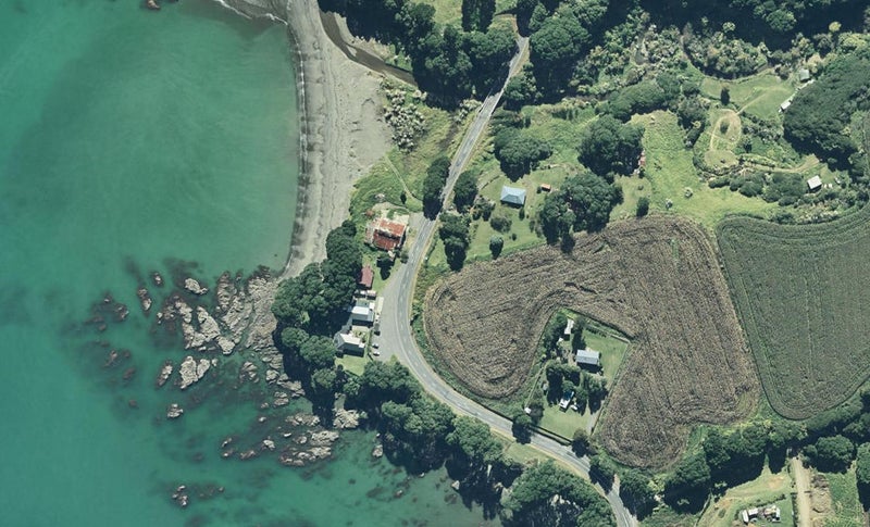 6608 State Highway 35, Te Kaha, Opotiki - Carousel 1