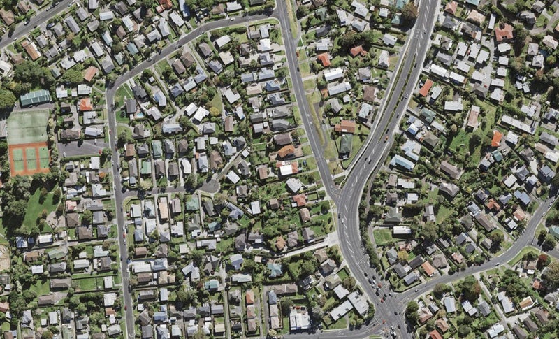 1/8 James Street, Bayview, Auckland - Carousel 1