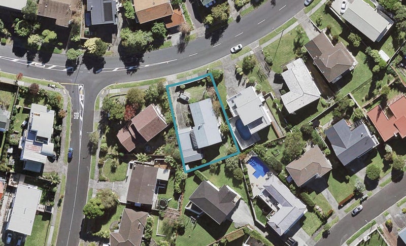 22 Chelsea View Drive, Chatswood, Auckland - Carousel 1