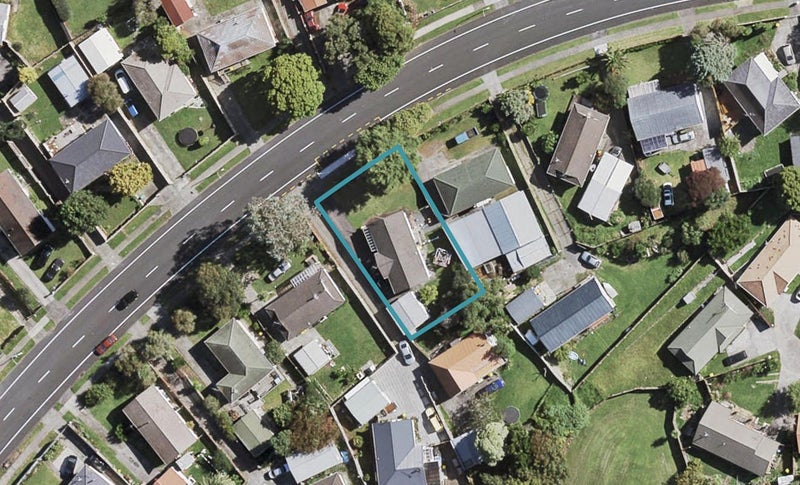 81 Hyperion Drive, Randwick Park, Auckland - Carousel 1