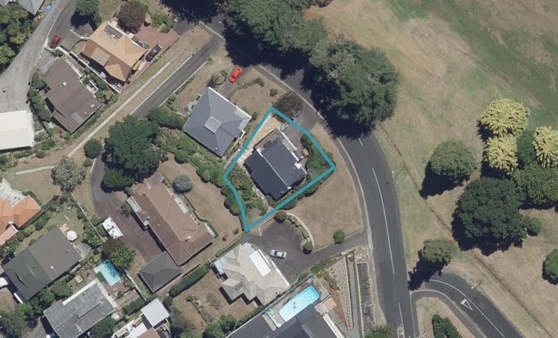 19A St Andrews Terrace, St Andrews, Hamilton - Carousel 1