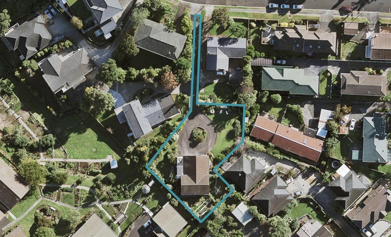 6 Glenveagh Drive, Mount Roskill, Auckland - Carousel 1
