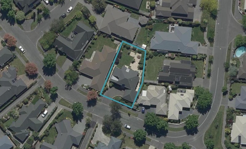 35 Berkshire Drive, Avonhead, Christchurch - Carousel 1