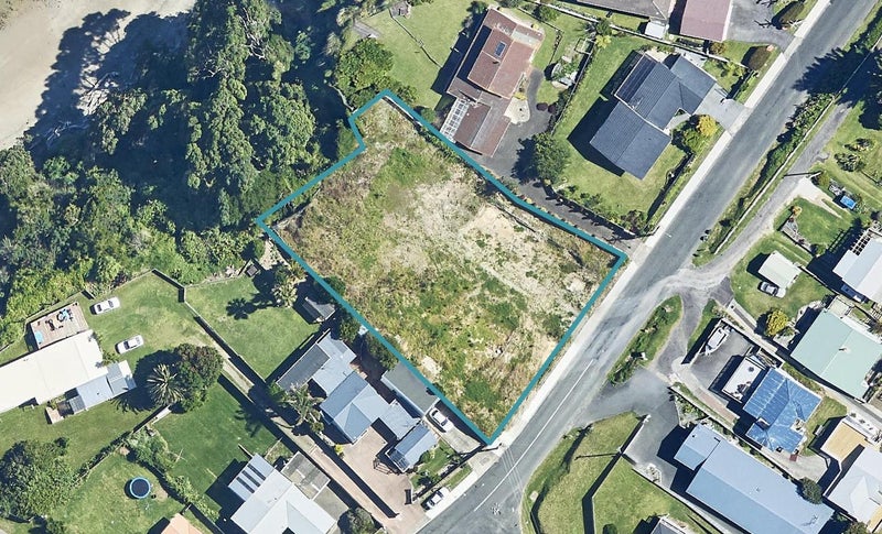 82 Town Point Road, Maketu, Te Puke - Carousel 1