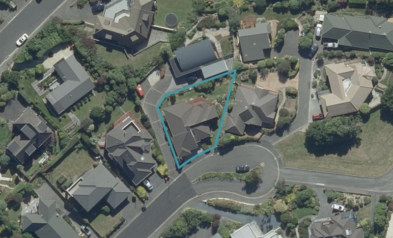 11 Harbour Heights, Waverley, Dunedin - Carousel 1