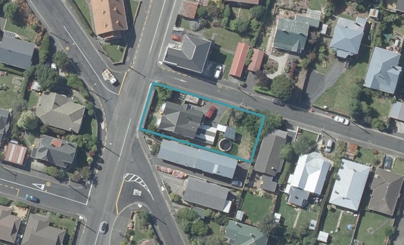 79 Elgin Road, Mornington, Dunedin - Carousel 1