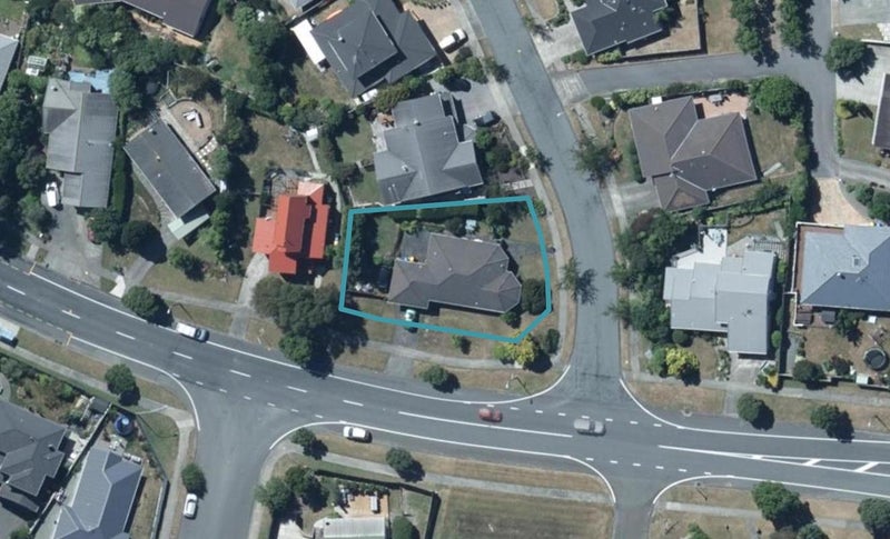 1 Musket Lane, Whitby, Porirua - Carousel 1