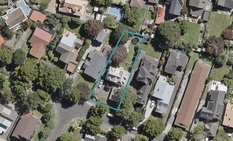 13 Totara Crescent, Woburn, Lower Hutt - Carousel 1