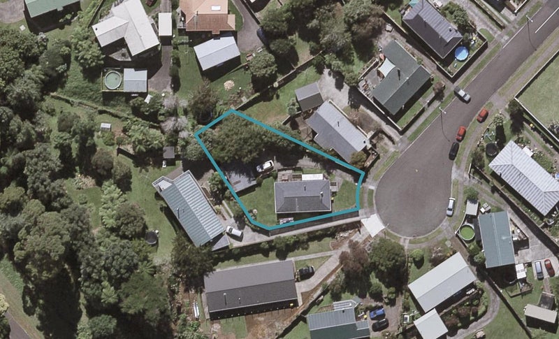 10 Tui Place, Bell Block, New Plymouth - Carousel 1