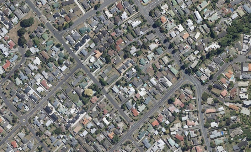 8 Heath Street, St Andrews, Hamilton - Carousel 1