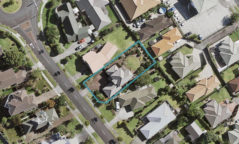 55 Wairere Road, The Gardens, Auckland - Carousel 1