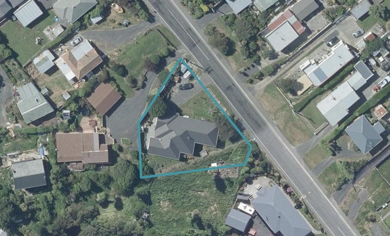 16 Scroggs Hill Road, Brighton, Dunedin - Carousel 1