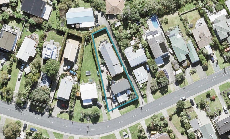 1412B Whangaparaoa Road, Army Bay, Whangaparaoa - Carousel 1