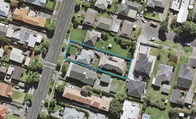 21A Renfrew Avenue, Sandringham, Auckland - Carousel 1