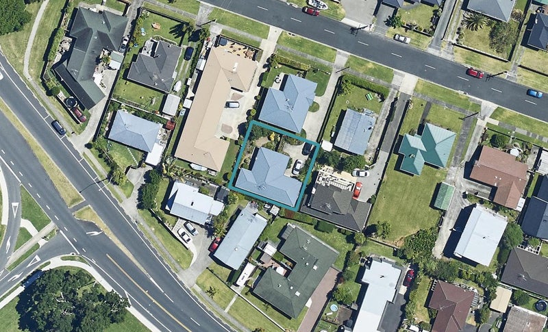 52B Ngatai Road, Otumoetai, Tauranga - Carousel 1
