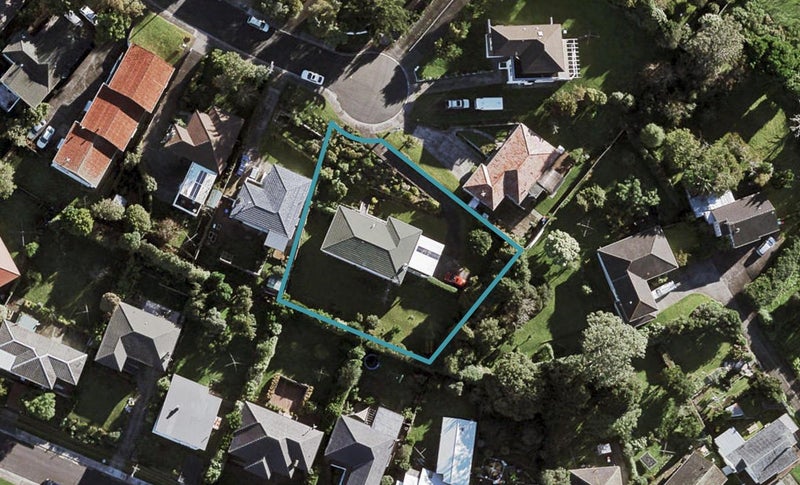 15 Pickens Crescent, Mount Albert, Auckland - Carousel 1