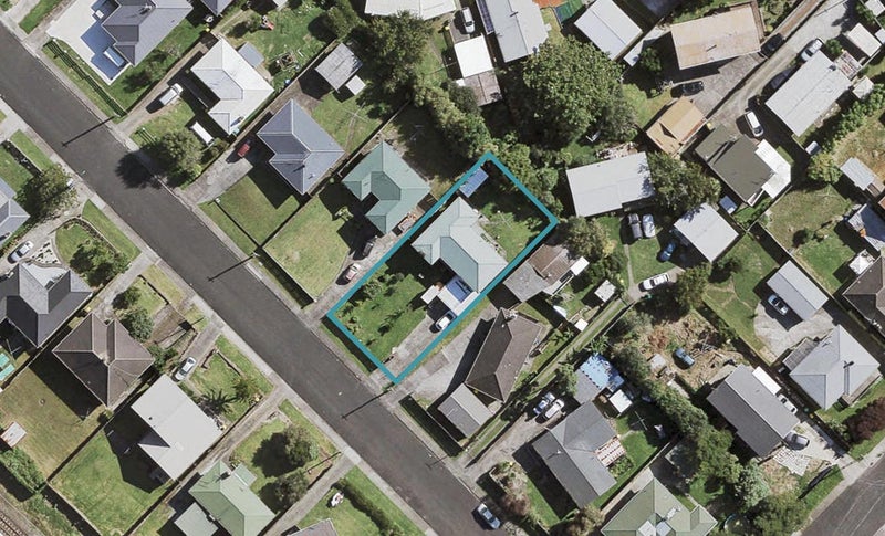 58 Ferguson Street, Manurewa East, Auckland - Carousel 1