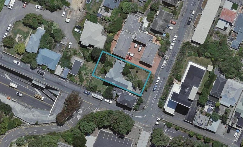 140 Austin Street, Mount Victoria, Wellington - Carousel 1