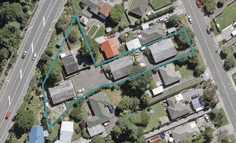 4/10 Mangaroa Hill Road, Maoribank, Upper Hutt - Carousel 1