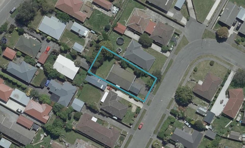 35 Charnwood Crescent, Bishopdale, Christchurch - Carousel 1