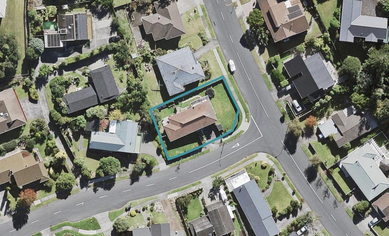 1 Harper Street, Chatswood, Auckland - Carousel 1