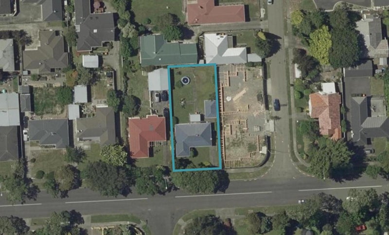 49 Pahiatua Street, Hokowhitu, Palmerston North - Carousel 1