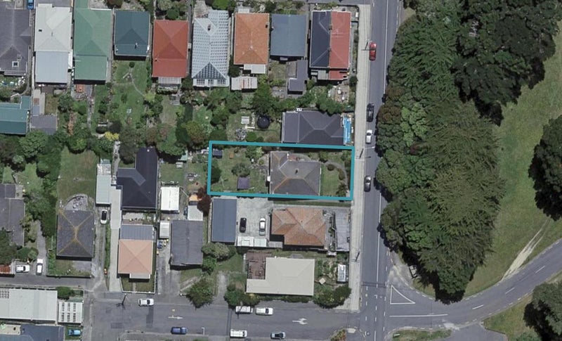 104 Russell Terrace, Berhampore, Wellington - Carousel 1