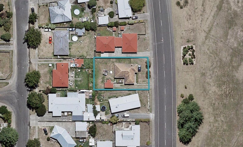 51 Caernarvon Drive, Flaxmere, Hastings - Carousel 1