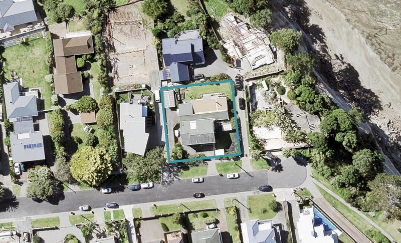 2/36 Beechwood Road, Rothesay Bay, Auckland - Carousel 1