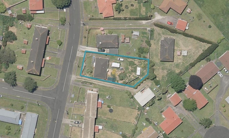 90 Talbot Street, Whanganui East, Whanganui - Carousel 1