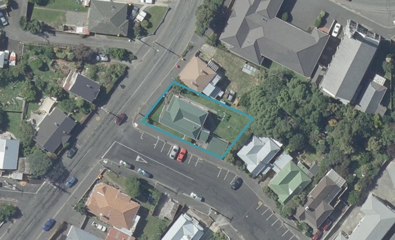 47 Playfair Street, Caversham, Dunedin - Carousel 1