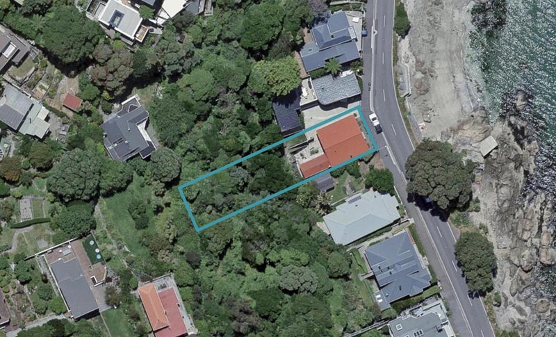 375 Karaka Bay Road, Karaka Bays, Wellington - Carousel 1