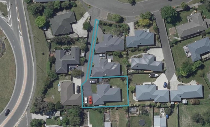 18 Wendy Place, Heathcote Valley, Christchurch - Carousel 1