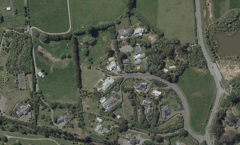 36 Hyndhope Road, Kennedys Bush, Christchurch - Carousel 1
