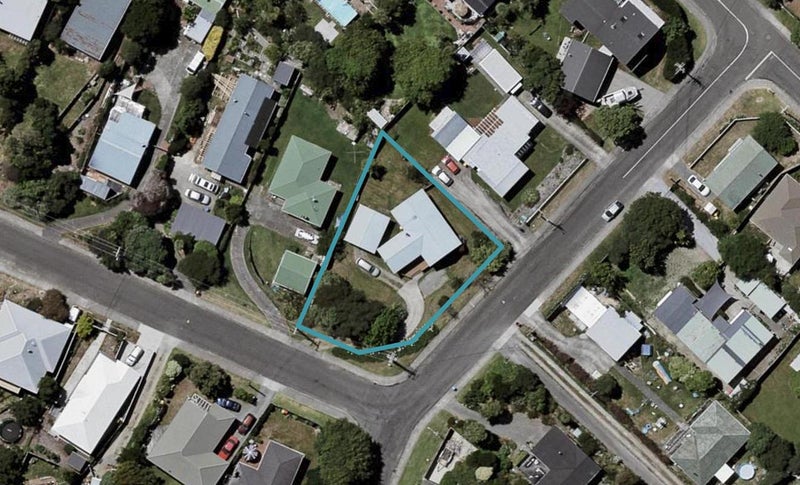 27 Anaru Street, Raumati Beach, Paraparaumu - Carousel 1