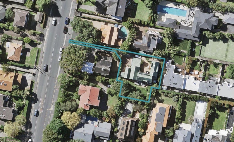 203A Hurstmere Road, Takapuna, Auckland - Carousel 1