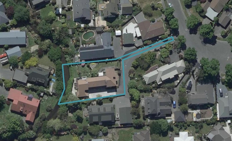 2/4B Wichita Place, Burwood, Christchurch - Carousel 1