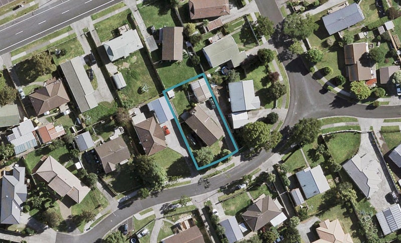 5 Rosemead Place, Randwick Park, Auckland - Carousel 1