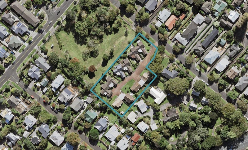 9/16 Burch Street, Mount Albert, Auckland - Carousel 1