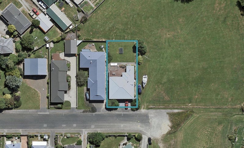 30 Milford Street, Heidelberg, Invercargill - Carousel 1