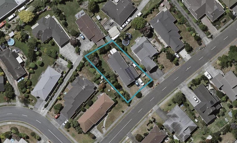 23 Cedar Drive, Paraparaumu Beach, Paraparaumu - Carousel 1