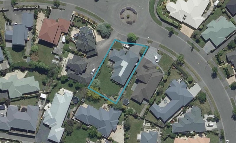 2 Becmead Drive, Harewood, Christchurch - Carousel 1